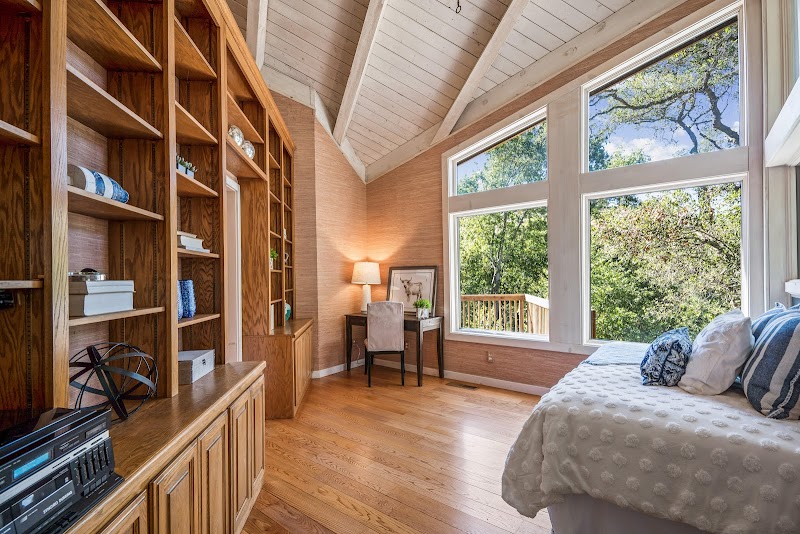 The Torrey Team Real Estate, REALTOR | COMPASS | DRE 01433553 photo 2