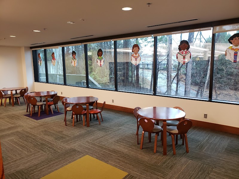 Gladys S. Dennard Library at South Fulton photo 2
