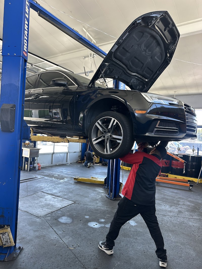 San Lorenzo Auto Repair No 1 photo 4