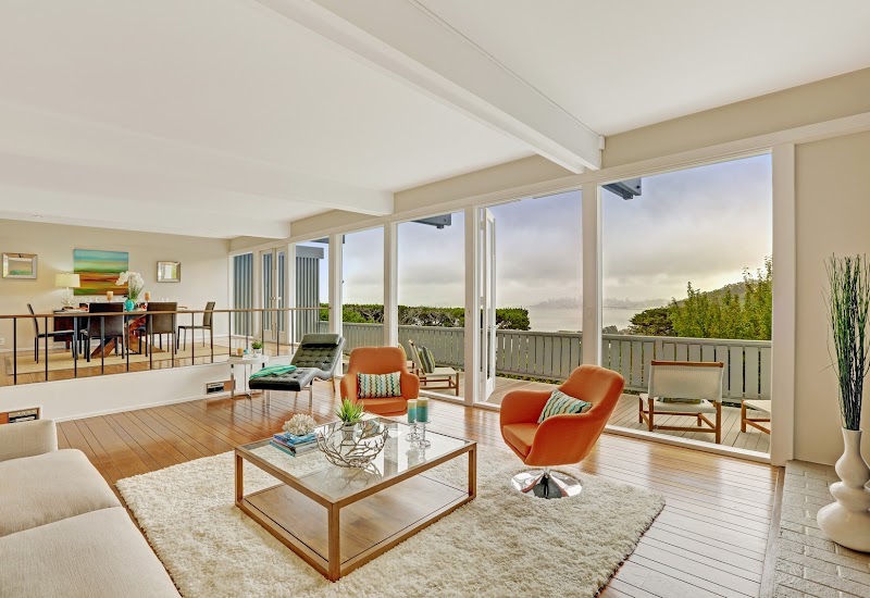 Robert Craig, Associate Broker-REALTOR | Compass Real Estate photo 5