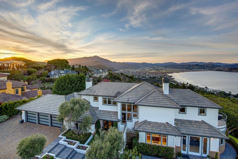 Robert Craig, Associate Broker-REALTOR | Compass Real Estate photo 3