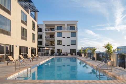 Photo of Courtyard by Marriott Clearwater Beach