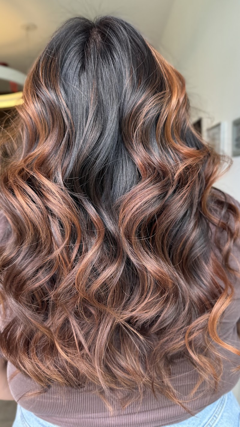 Mira Bella Salon photo 5