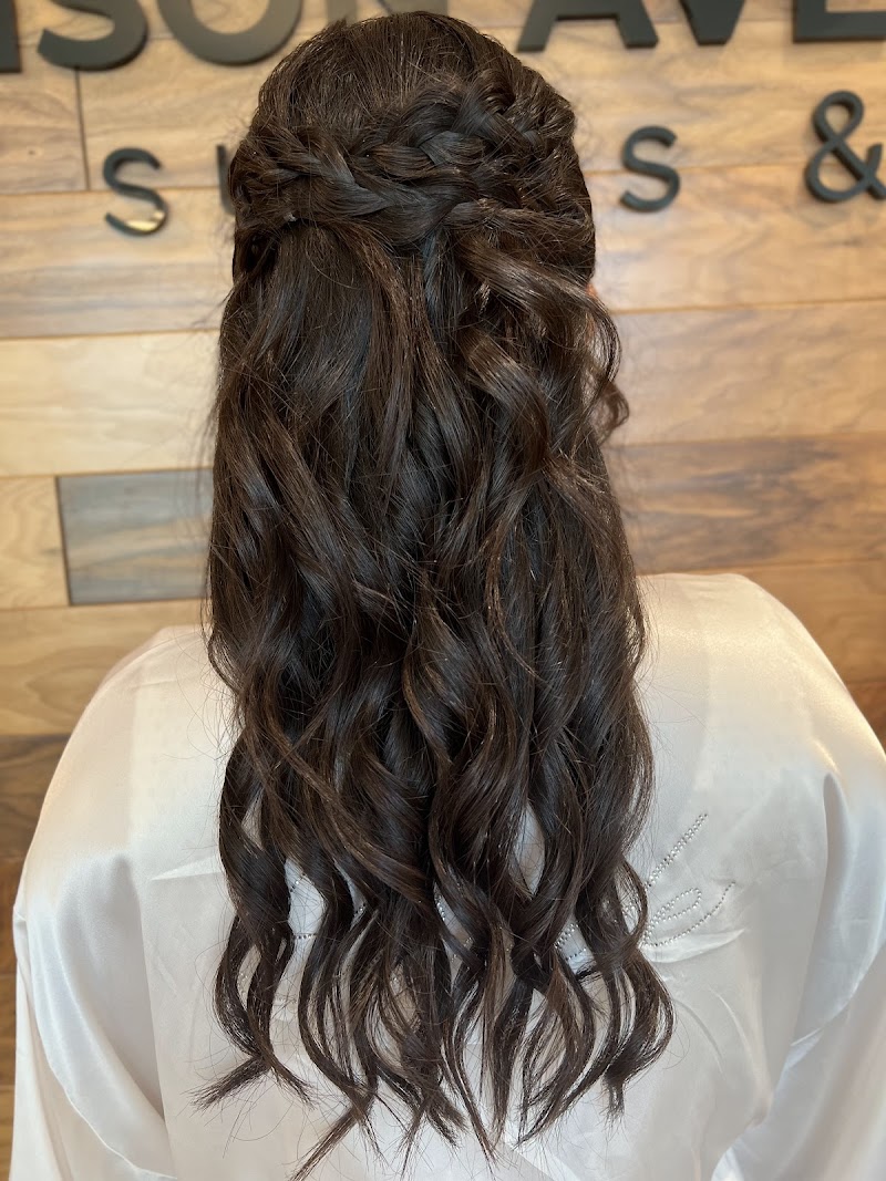 Mira Bella Salon photo 3