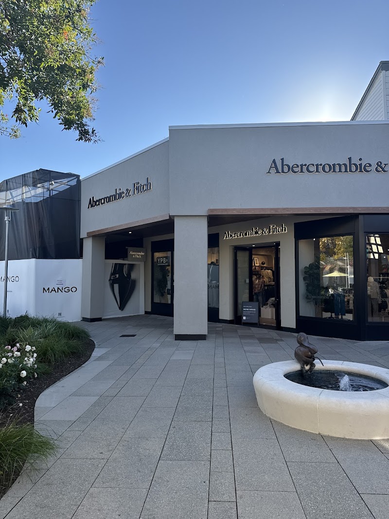 Photo of Abercrombie & Fitch