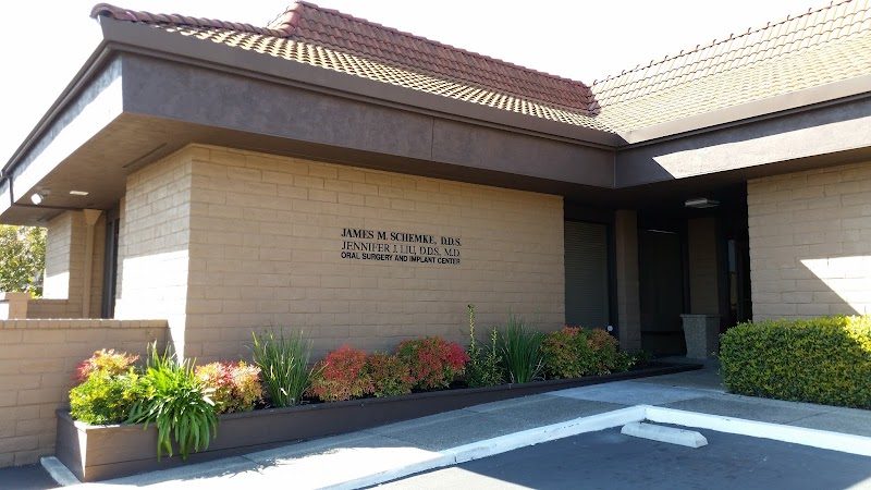 Photo of Jennifer J. Liu, DDS, MD, Oral Surgery and Dental Implant Center