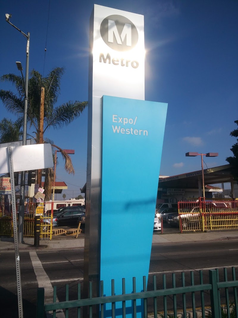Expo / Western photo 5