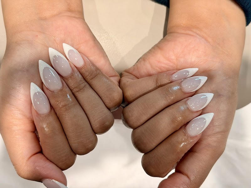 Bella Nails Wesley Chapel photo 2