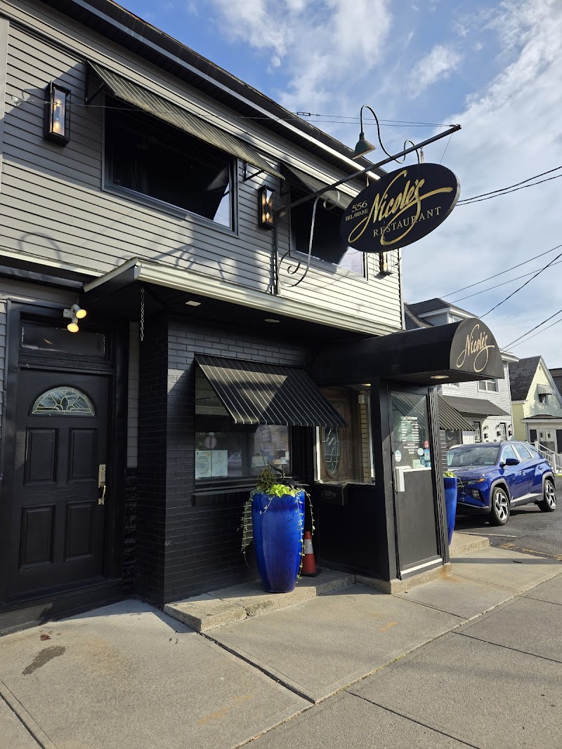 Nicole's Restaurant photo 5