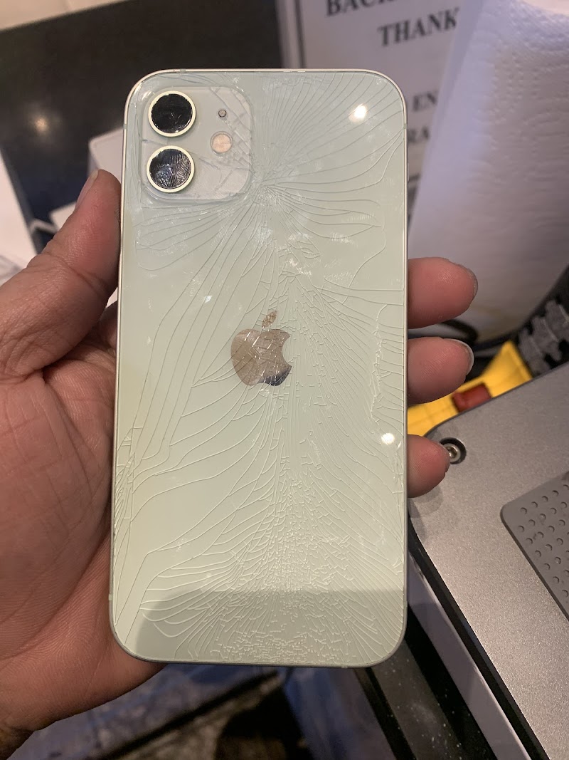Cellaxs - Phone Repair photo 3