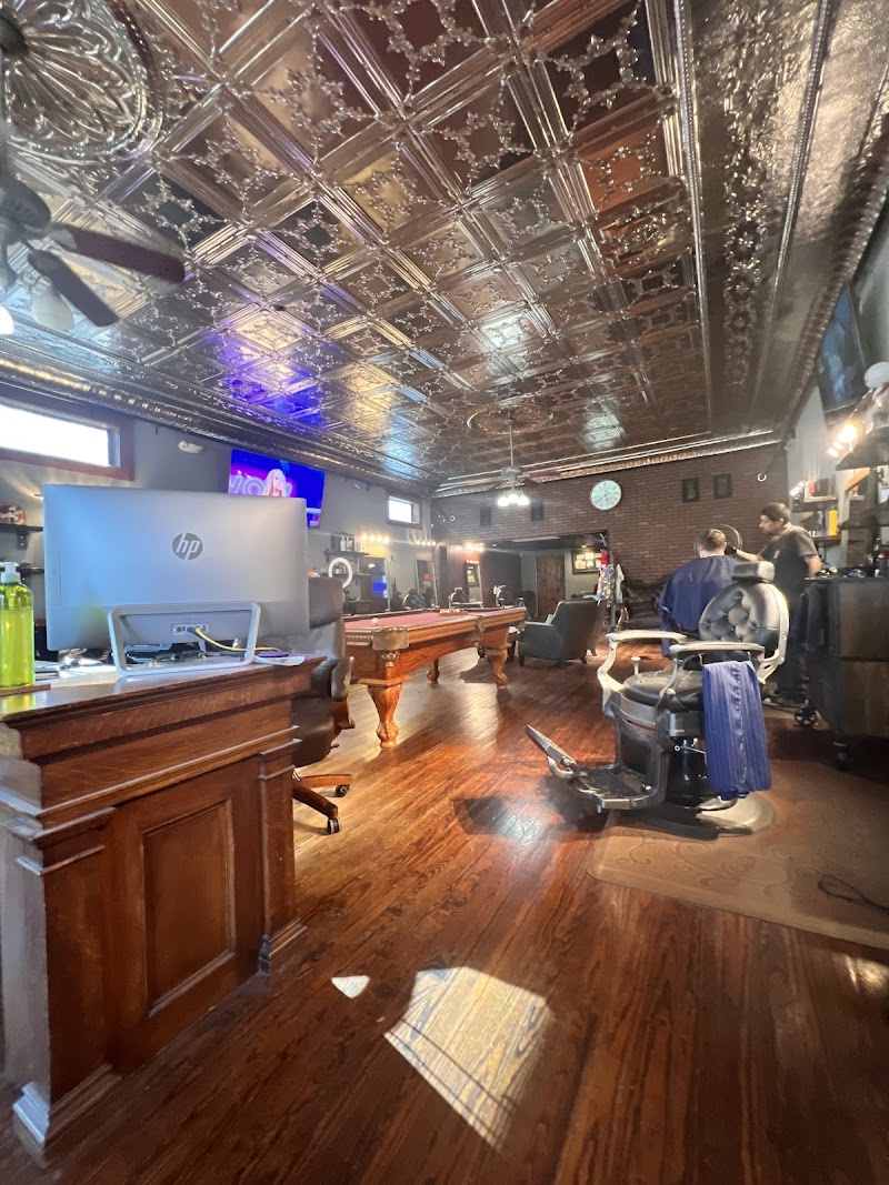 The Gentlemen's Quarters photo 3