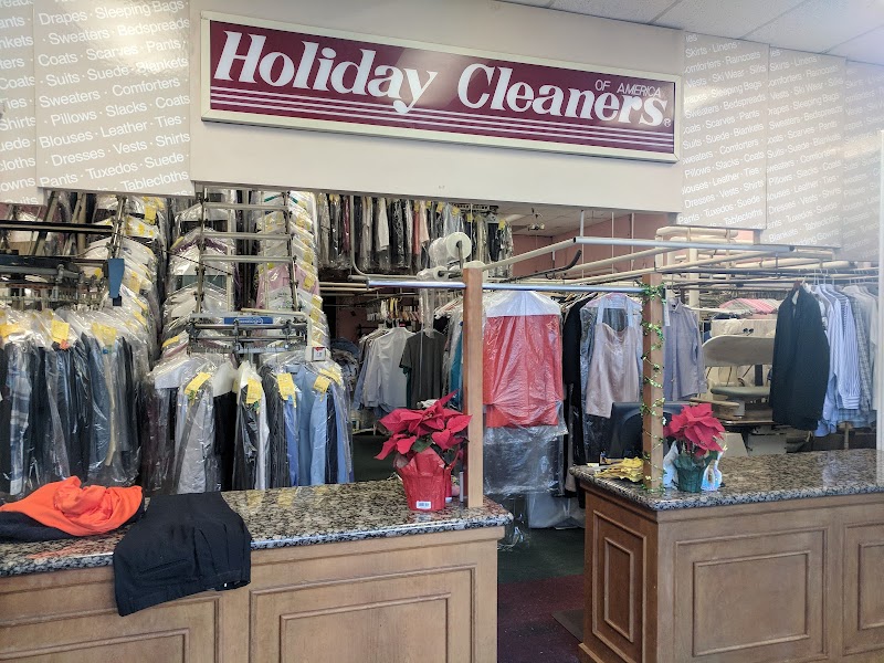 Holiday Cleaners of America photo 3
