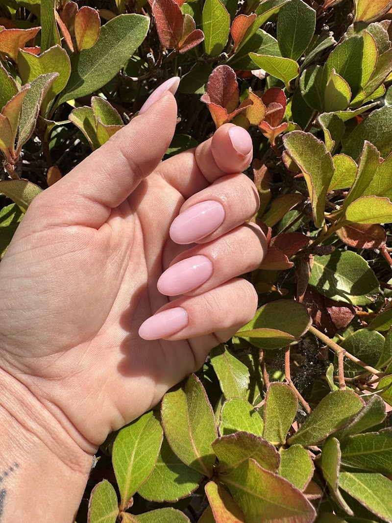 VALE NAILS photo 3