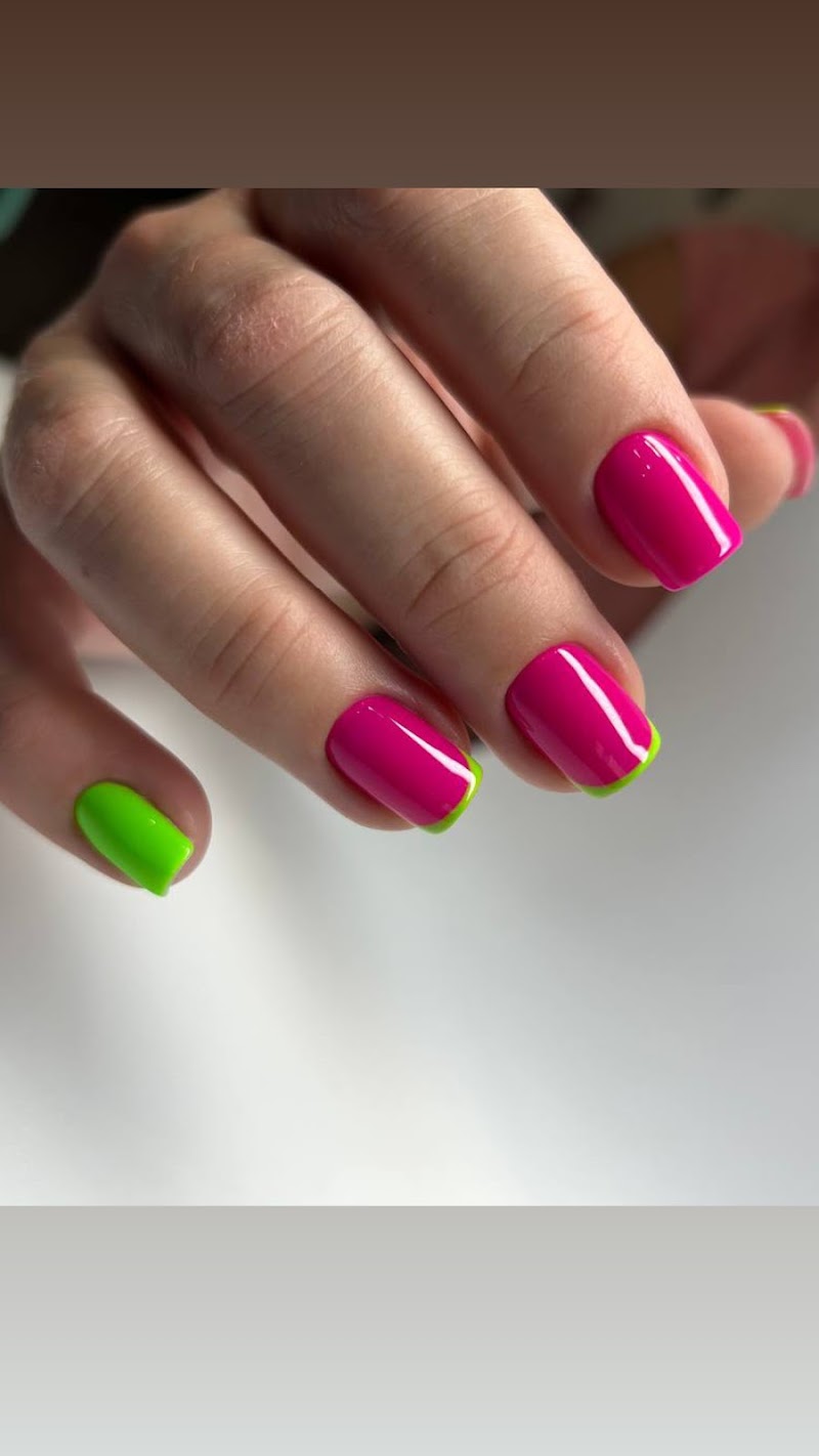 VALE NAILS photo 4