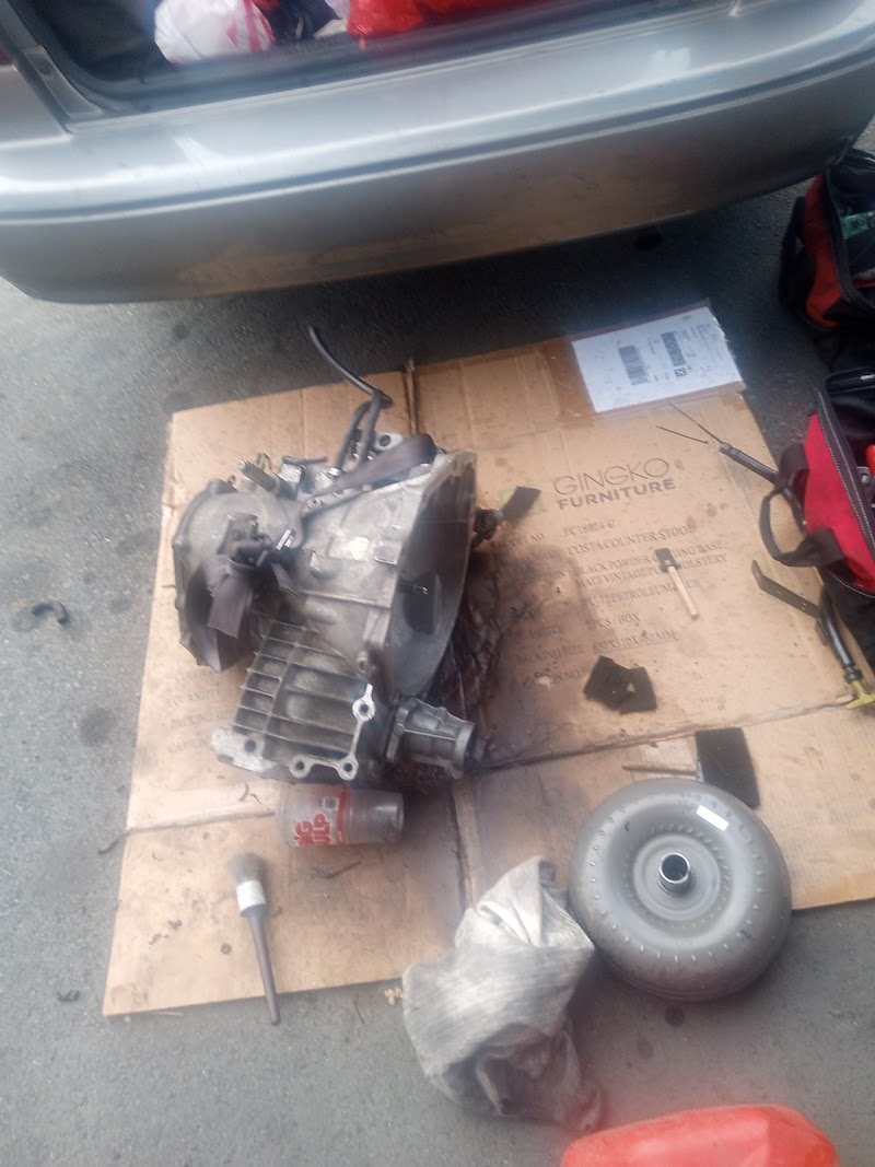 Mecanico se asen reparaciones a domicilio photo 3
