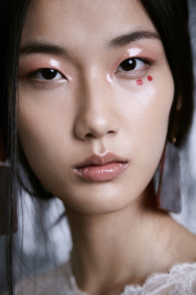 Bridal makeup and hair design photo 5
