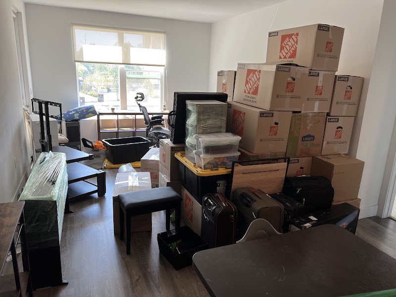 The Flying House Moving Services photo 4