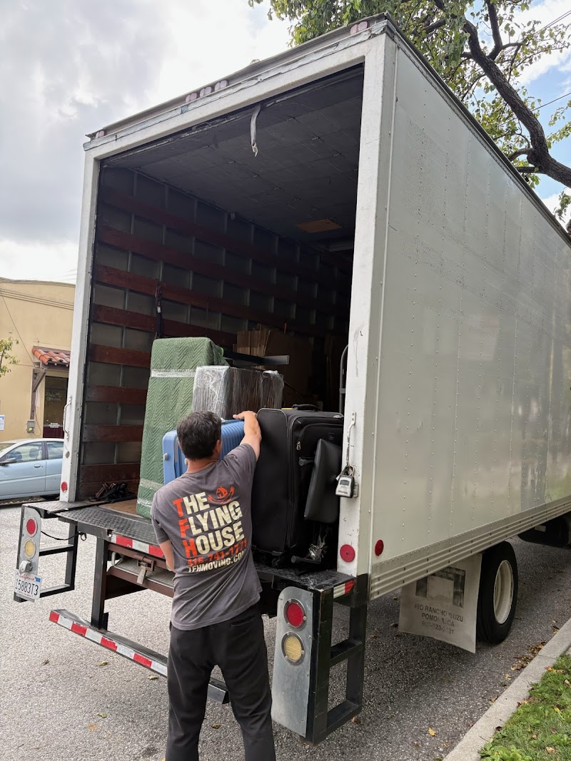 The Flying House Moving Services photo 2