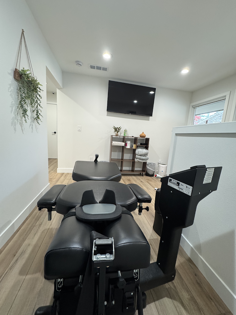 Elite Chiropractic Rehab and Wellness photo 3