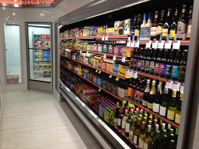 Loop Neighborhood Market photo 2
