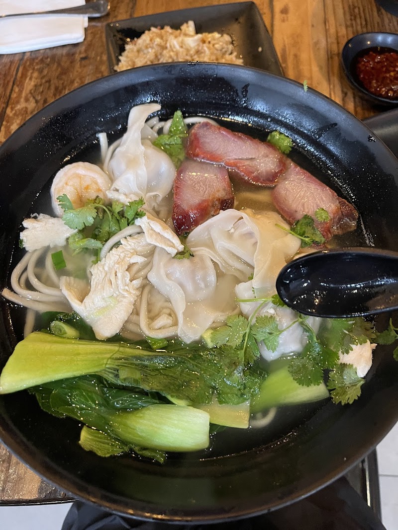 Noodleholics photo 5