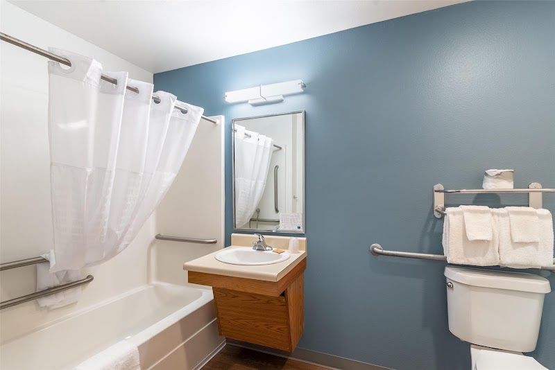 Extended Stay America Select Suites- Ocala photo 3