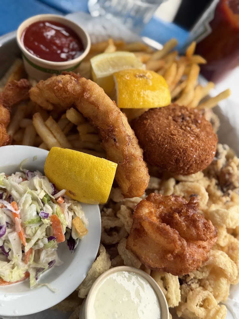 Sam's Chowder House photo 5