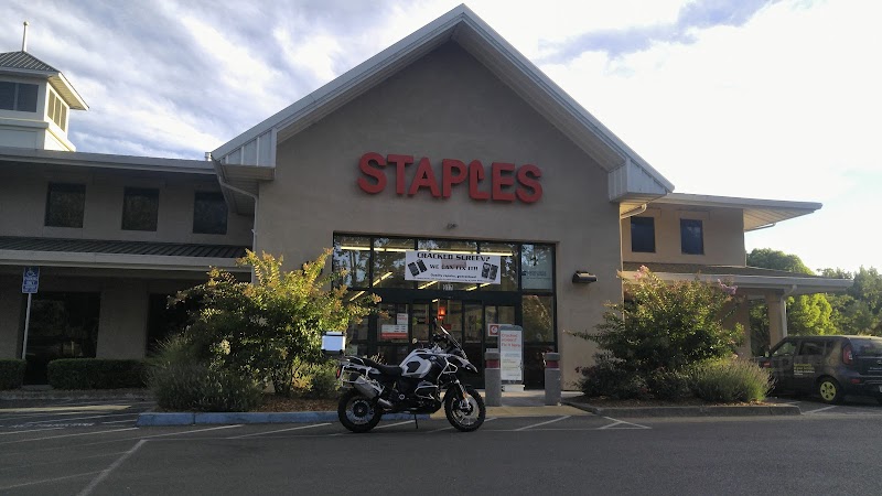 Photo of Staples