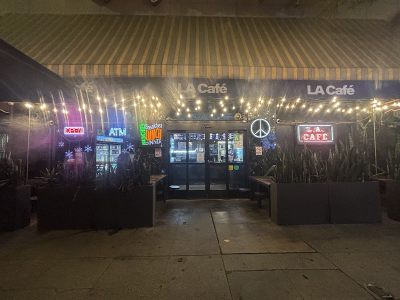 The L.A. Cafe photo 5