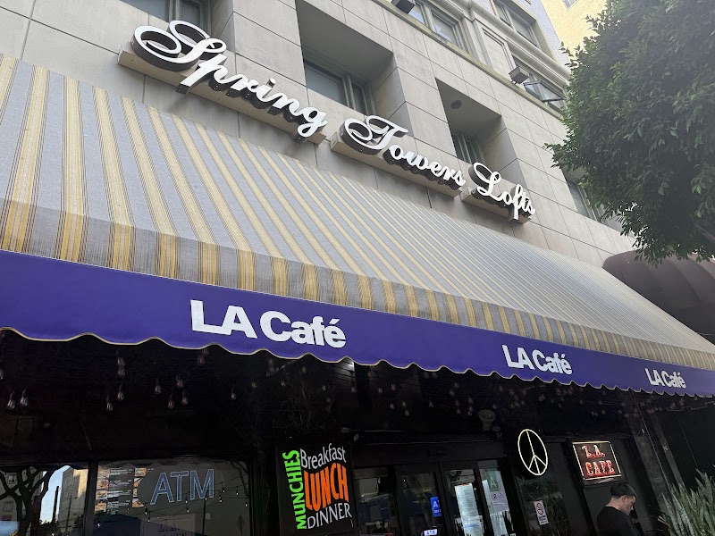 The L.A. Cafe photo 4