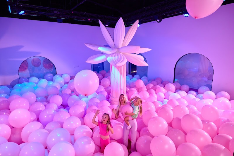 Photo of Bubble Planet: An Immersive Experience - Los Angeles