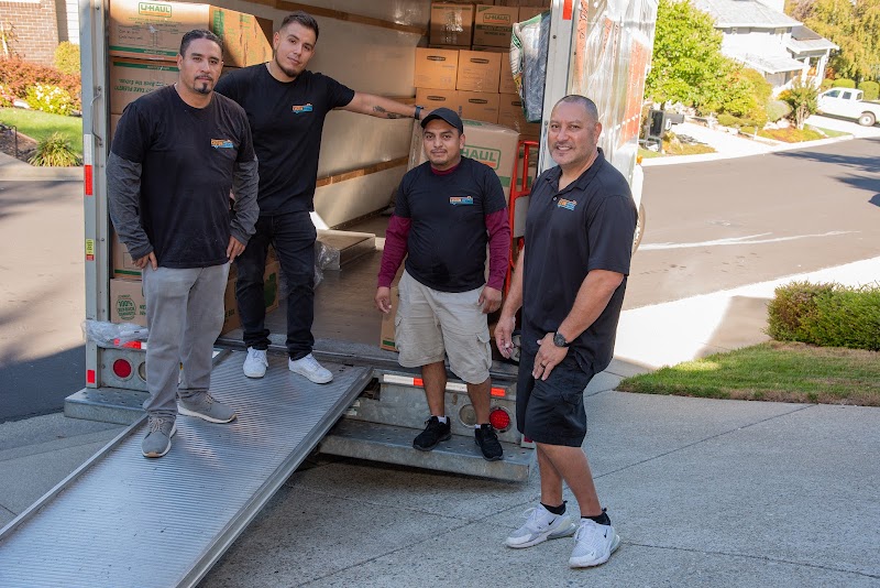 Custom Moving Solutions photo 5