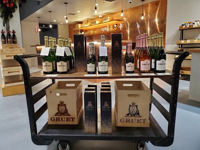 Cordial Cellar and Lounge photo 5