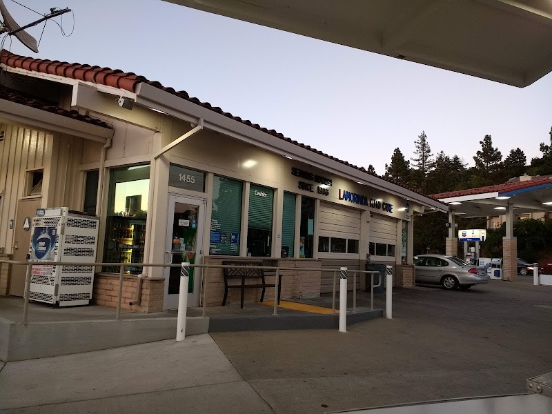 Photo of Chevron Moraga