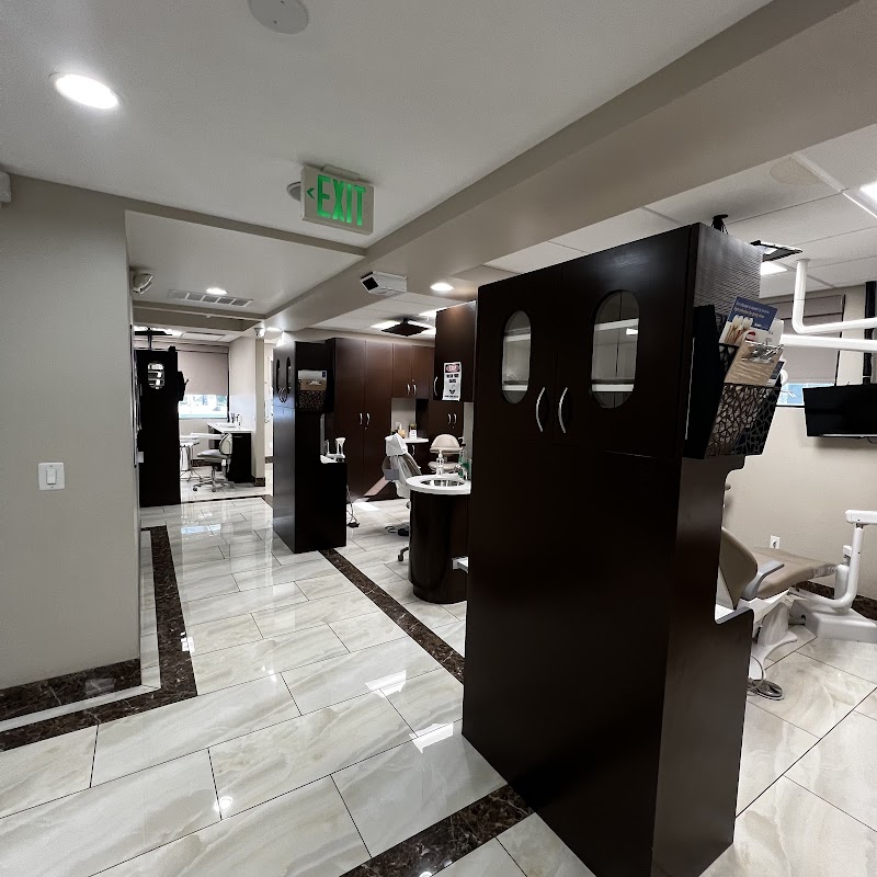 Dental Health Group of Canoga Park photo 4
