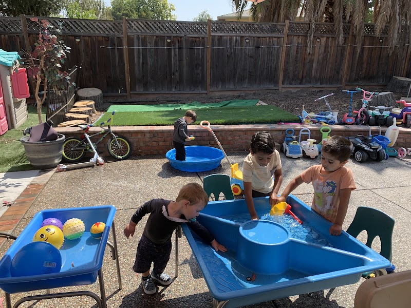 Mission daycare & learning photo 5