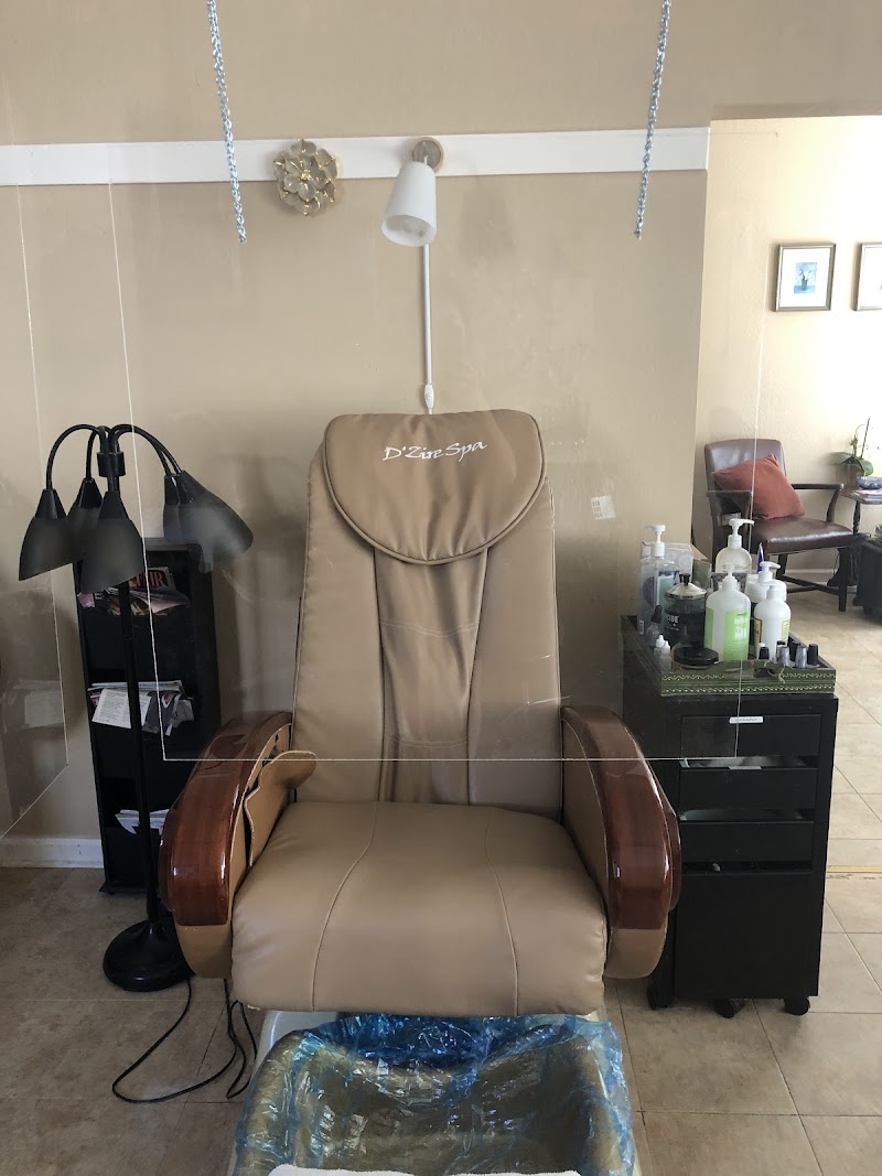 Mani Pedi Bar photo 2