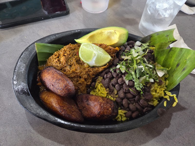 The Hush Cuban kitchen & bar photo 4