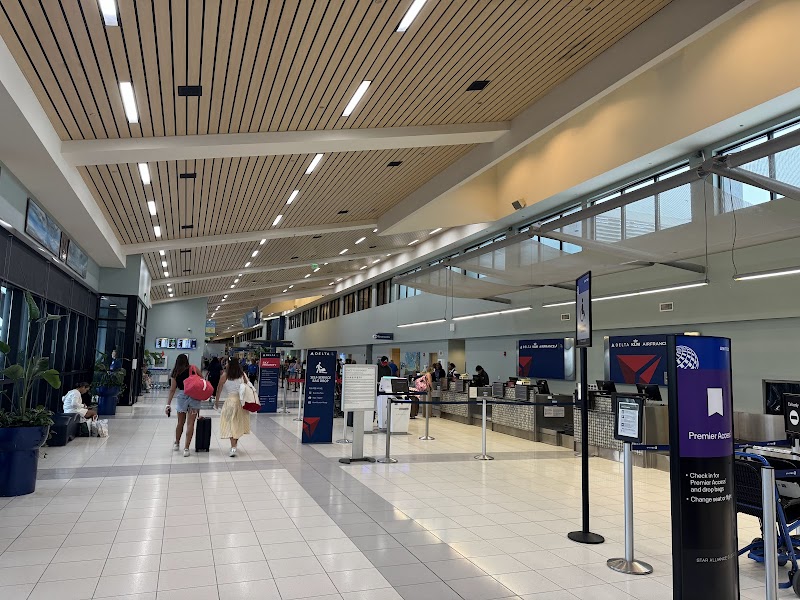 Northwest Florida Beaches International Airport photo 2