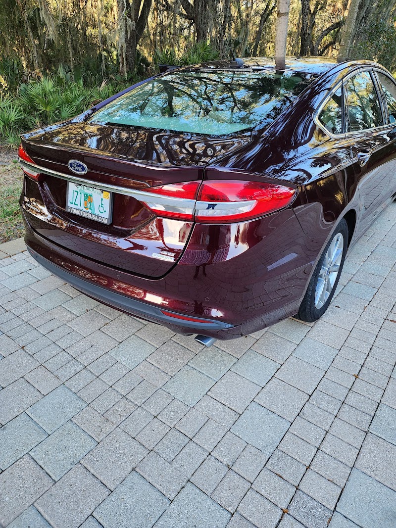 Reutimann Collision Repair photo 3