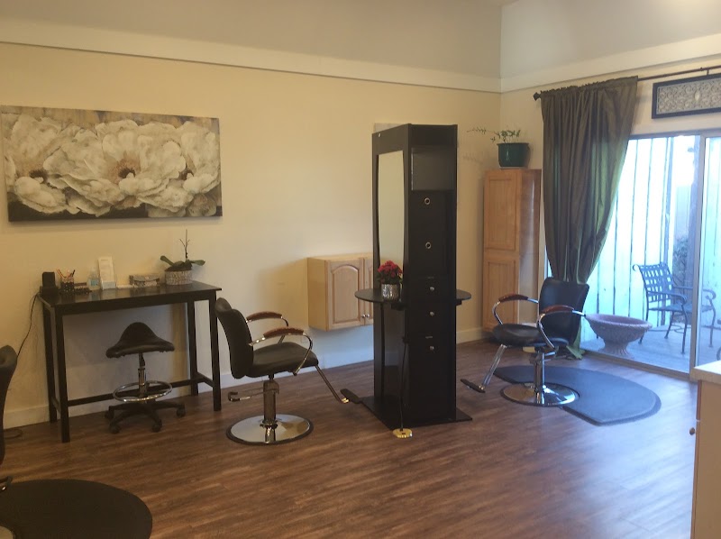 Queen Be Salon photo 3