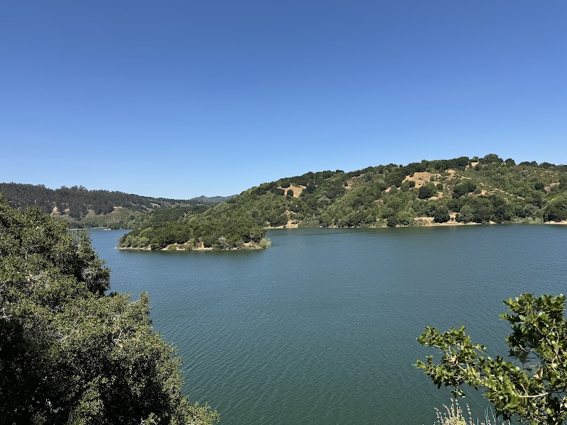 Photo of Lake Chabot Parking Entrance