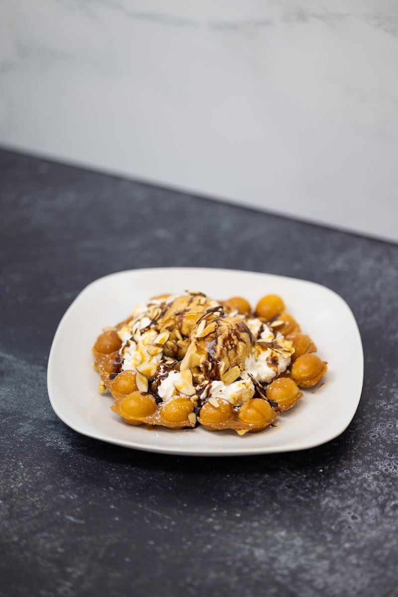 Le Creme Delight photo 3