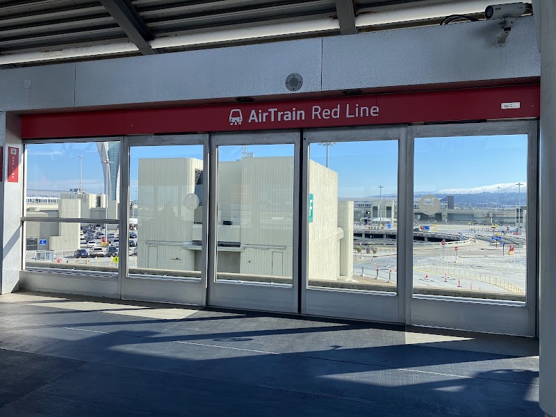 Terminal 3 photo 3