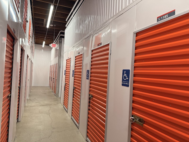 Public Storage photo 2