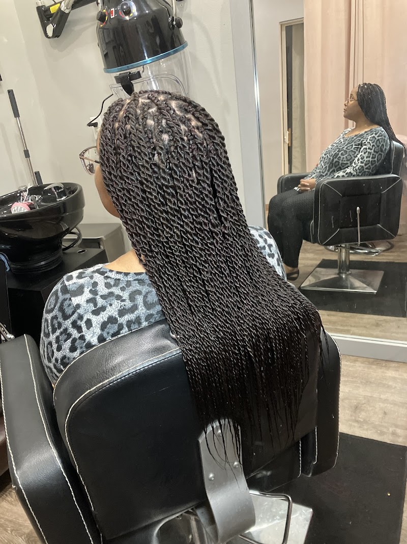 234 Braiding Lounge photo 4