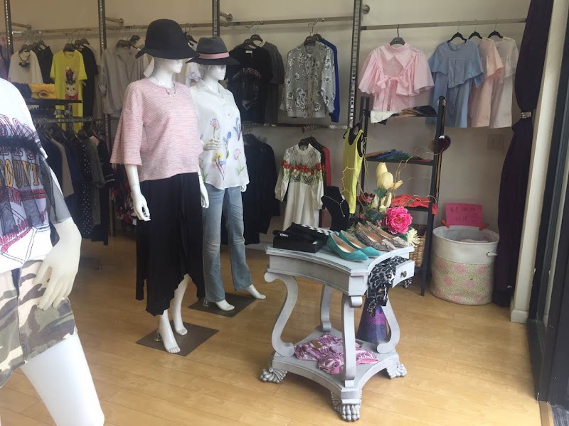 Sophie's JV Line Fashion photo 5