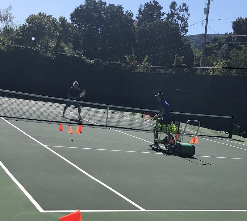 Saratoga Tennis Club photo 2