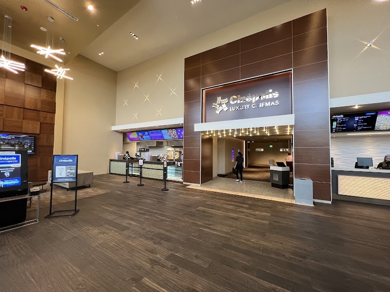 Cinépolis Luxury Cinemas Hamlin photo 5