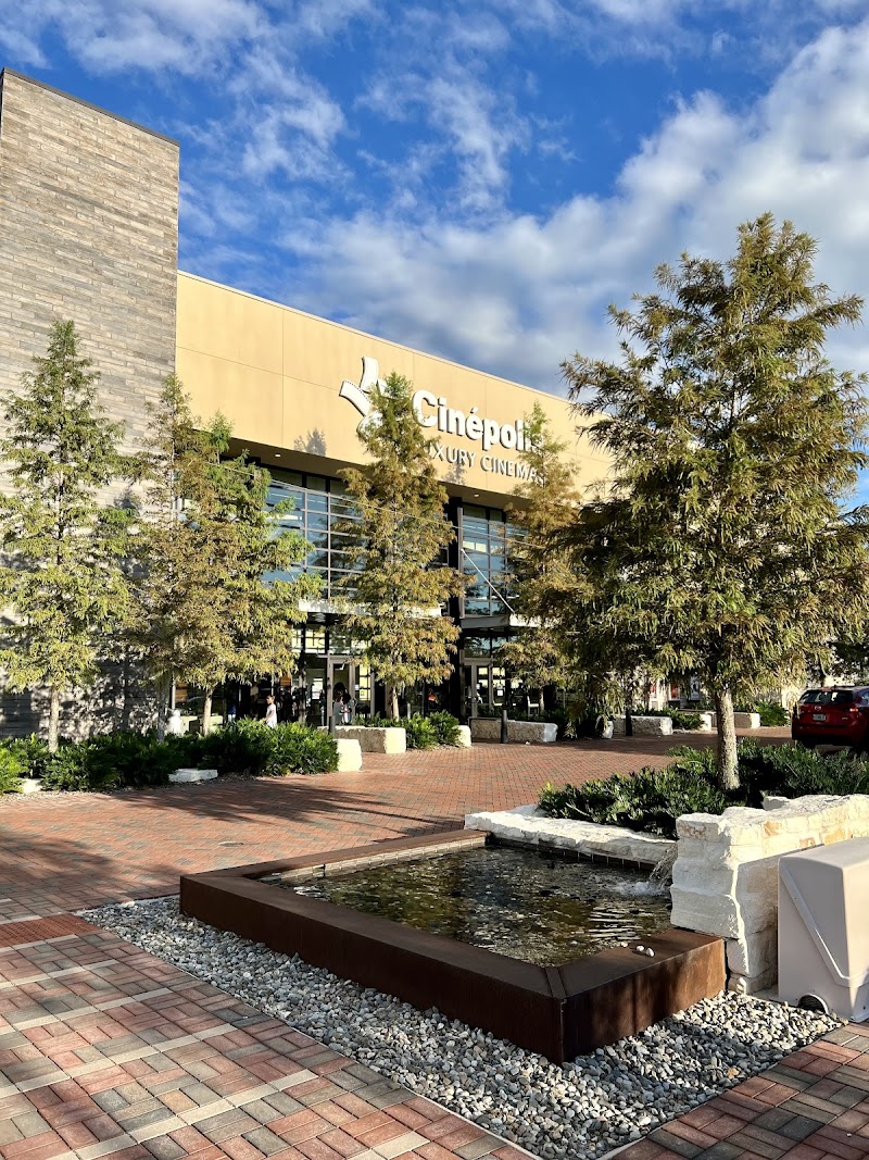 Cinépolis Luxury Cinemas Hamlin photo 3